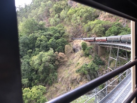 世界の車窓から