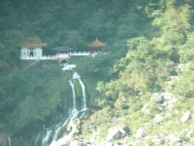 太魯閣(タロコ)大理石峡谷ツアー