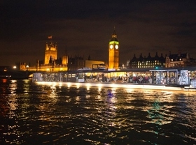ロンドンの夜を楽しむ