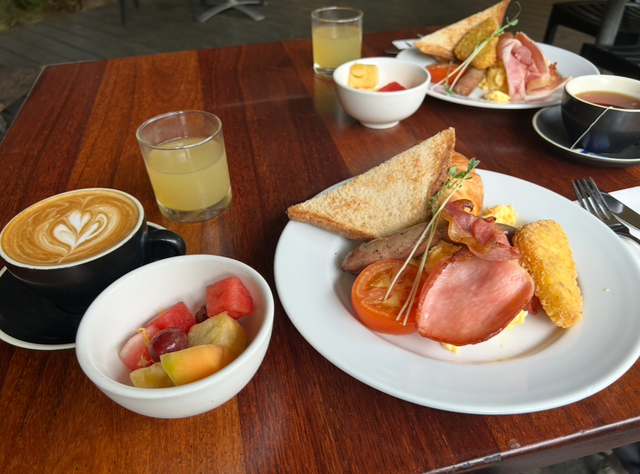 コアラと朝食プラン