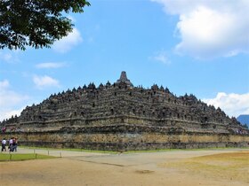 ボロブドゥル寺院遺跡群