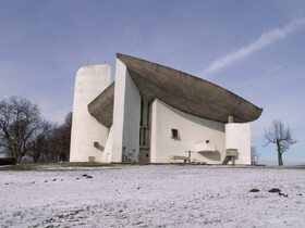 ル・コルビュジエの建築作品‐近代建築運動への顕著な貢献