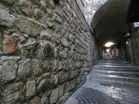 エルサレムの旧市街とその城壁群