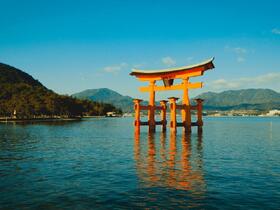 厳島神社