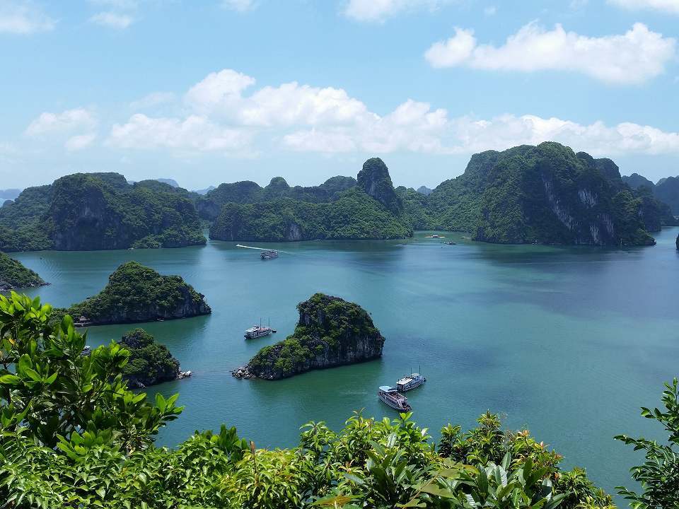 世界遺産 ハロン湾|ホットホリデー