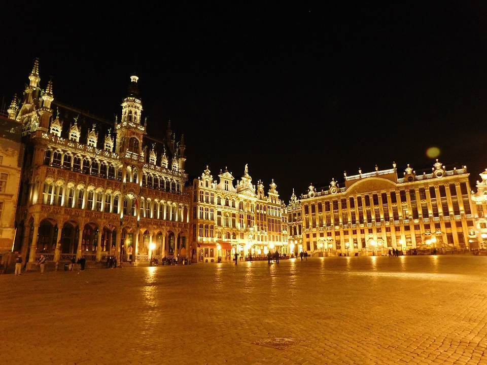 世界遺産 ブリュッセルのグラン-プラス|ホットホリデー