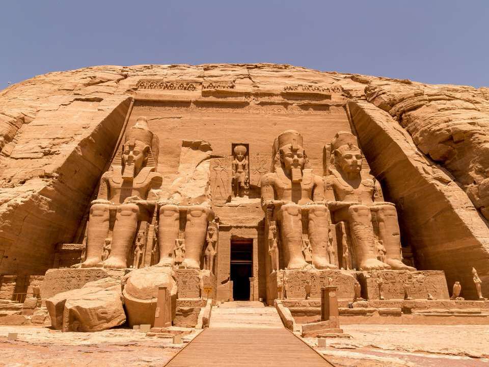 アブ・シンベル神殿｜アスワンの世界遺産｜ホットホリデー