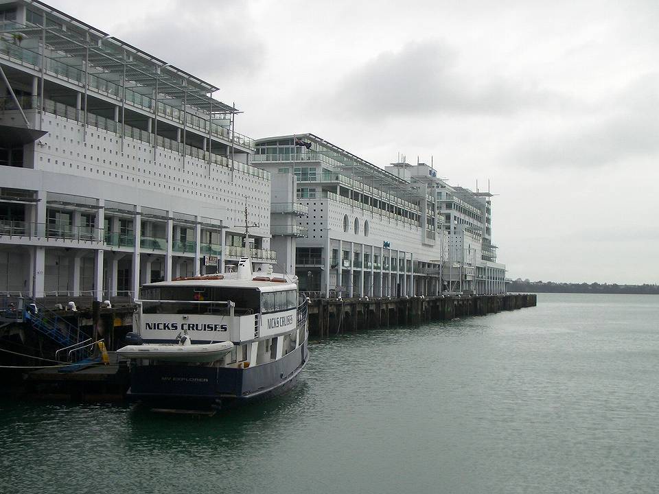 【メダル】アウシュビッツ強制収容所 メダル】アウシュビッツ強制収容所