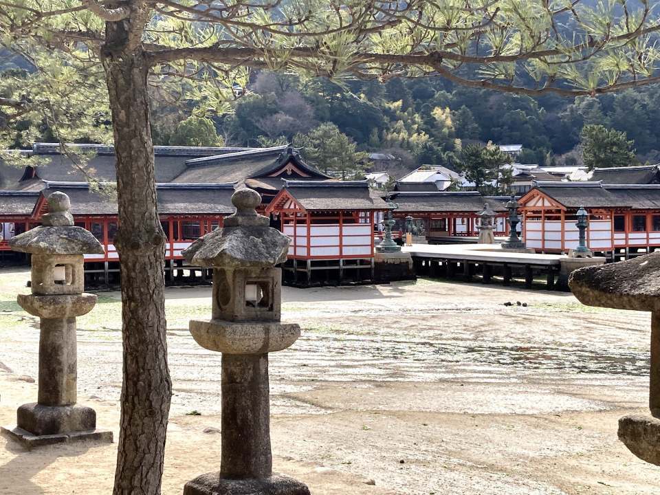 厳島神社